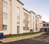 Premier Inn Burgess Hill Exterior