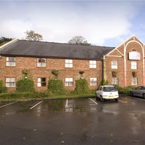 Premier Inn Macclesfield North