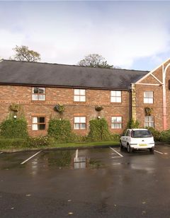 Premier Inn Macclesfield North