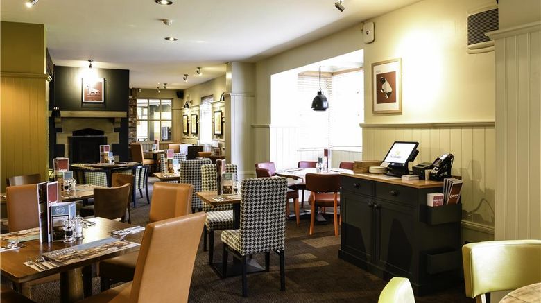 <b>Premier Inn Macclesfield North Restaurant</b>. Images powered by <a href="https://iceportal.shijigroup.com/" title="IcePortal" target="_blank">IcePortal</a>.