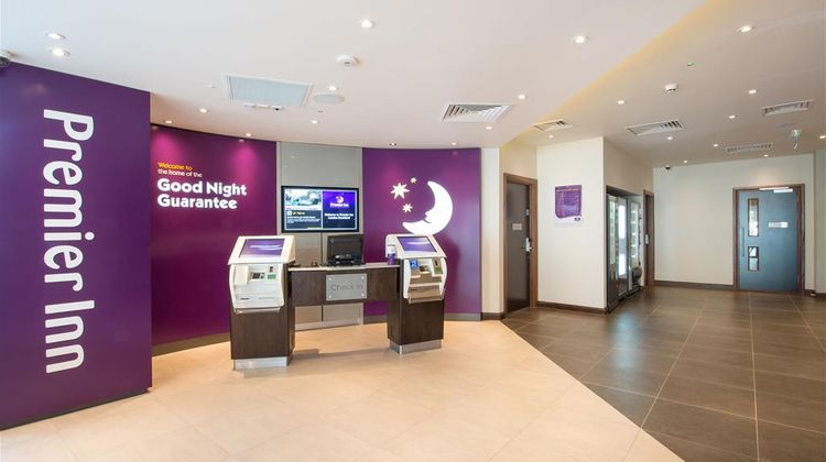 Premier Inn London Brentford Lobby