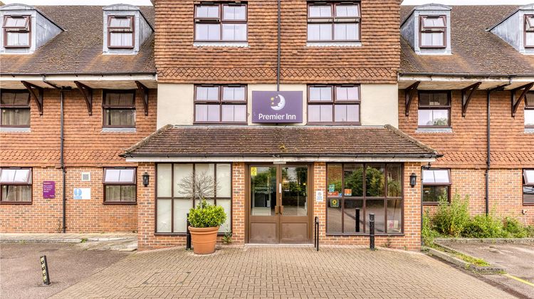Premier Inn London Gatwick Airport South Exterior