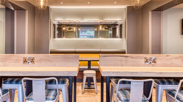 Premier Inn London Gatwick Airport South Restaurant