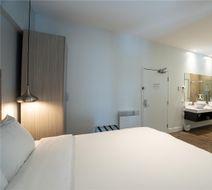 Hotel Lac-Brome Room