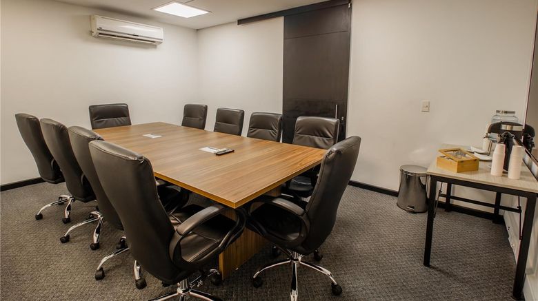 <b>GHL Comfort Hotel San Diego Meeting</b>. Images powered by <a href="https://iceportal.shijigroup.com/" title="IcePortal" target="_blank">IcePortal</a>.