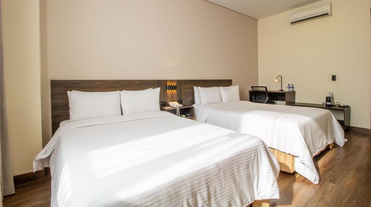 GHL Comfort Hotel San Diego Room
