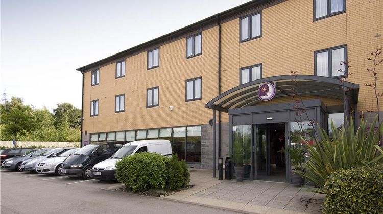 Premier Inn Sheffield Meadowhall Exterior