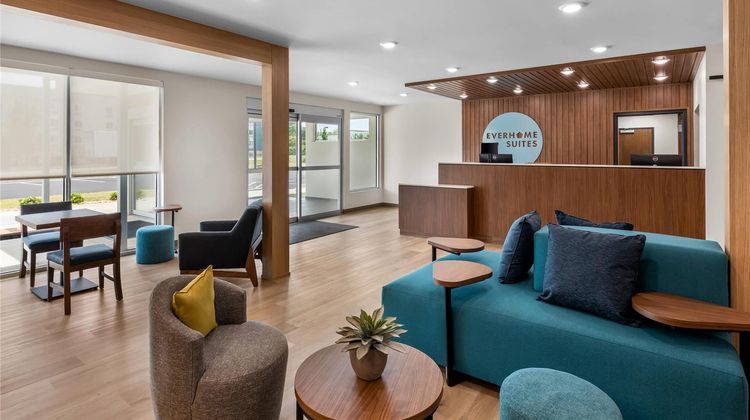 Everhome Suites Stockbridge Atlanta Lobby