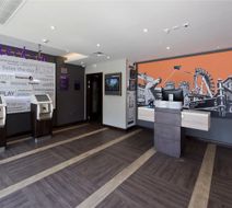 Premeir Inn Middlesbrough Town Centre Lobby