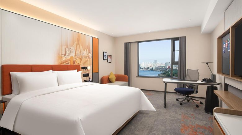 <b>Hampton by Hilton Chengdu Chunxi Road Room</b>. Images powered by <a href="https://iceportal.shijigroup.com/" title="IcePortal" target="_blank">IcePortal</a>.
