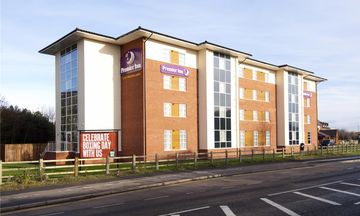Premier Inn Burton On Trent Central