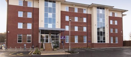 Premier Inn Burton On Trent Central Exterior