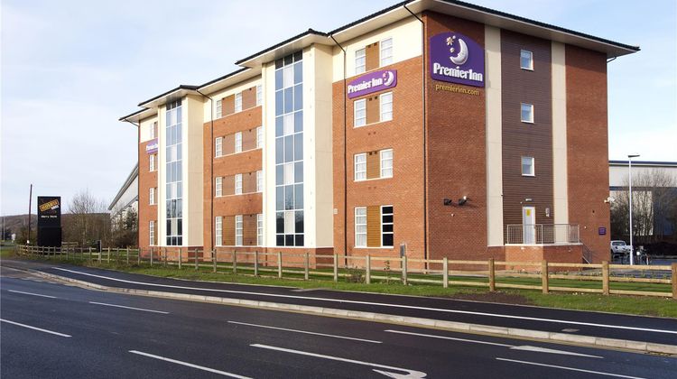 Premier Inn Burton On Trent Central Exterior