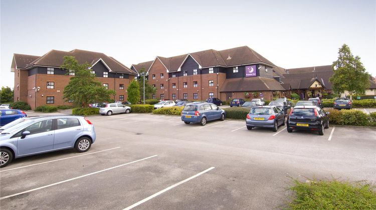 Premier Inn Nottingham West Exterior