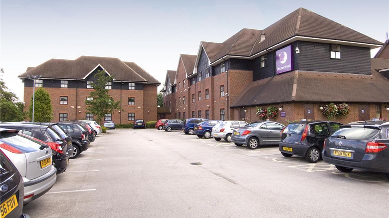 <b>Premier Inn Nottingham West Exterior</b>. Images powered by <a href="https://iceportal.shijigroup.com/" title="IcePortal" target="_blank">IcePortal</a>.