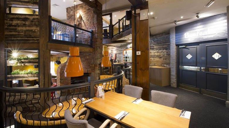<b>Premier Inn Nottingham West Restaurant</b>. Images powered by <a href="https://iceportal.shijigroup.com/" title="IcePortal" target="_blank">IcePortal</a>.
