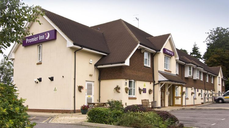 Premier Inn East Grinstead Exterior