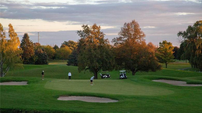 <b>Bay Valley Resort Golf</b>. Images powered by <a href="https://iceportal.shijigroup.com/" title="IcePortal" target="_blank">IcePortal</a>.