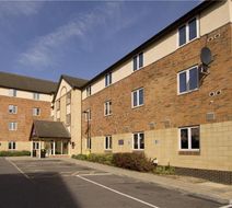 Premier Inn Slough Exterior