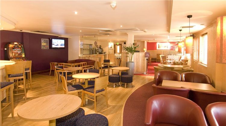 Premier Inn Slough Restaurant