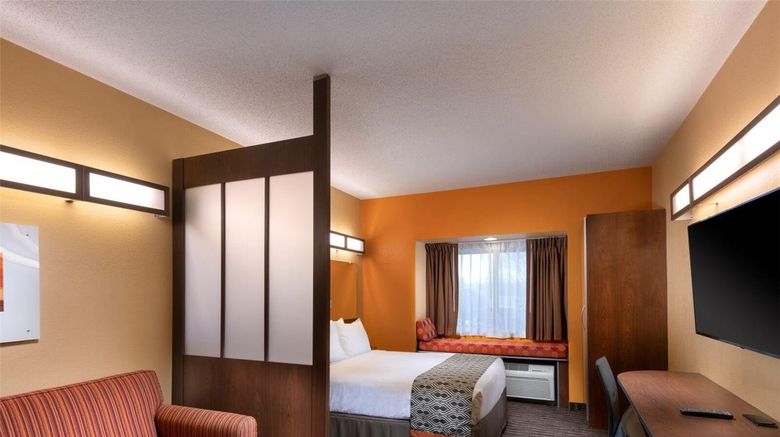 <b>Sandstone Hollow Inn Room</b>. Images powered by <a href="https://iceportal.shijigroup.com/" title="IcePortal" target="_blank">IcePortal</a>.