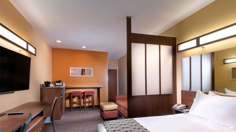 <b>Sandstone Hollow Inn Room</b>. Images powered by <a href="https://iceportal.shijigroup.com/" title="IcePortal" target="_blank">IcePortal</a>.
