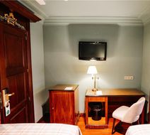 Hotel Rice Reyes Catolicos Room