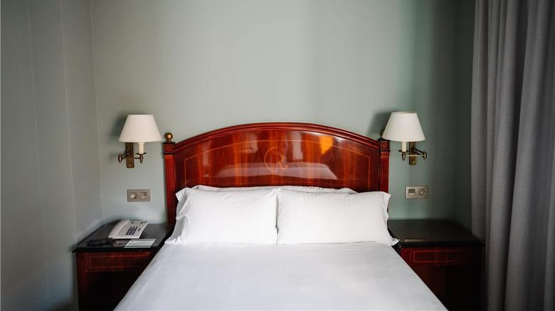<b>Hotel Rice Reyes Catolicos Room</b>. Images powered by <a href="https://iceportal.shijigroup.com/" title="IcePortal" target="_blank">IcePortal</a>.