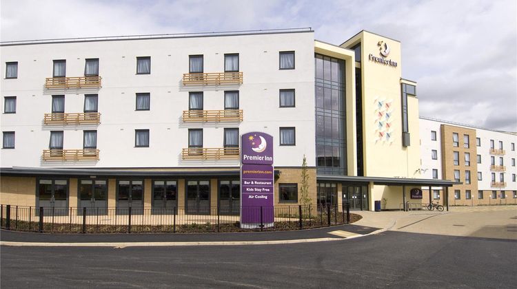Premier Inn Cambridge (A14, J32) Exterior