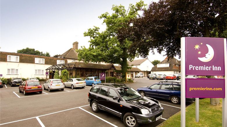 Premier Inn Gatwick Crawley (Goffs Park) Exterior. Images powered by <a href="https://iceportal.shijigroup.com" target="_blank" rel="noopener">Ice Portal</a>.