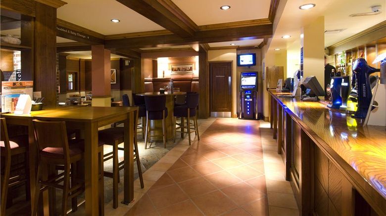 <b>Premier Inn Doncaster Central Restaurant</b>. Images powered by <a href="https://iceportal.shijigroup.com/" title="IcePortal" target="_blank">IcePortal</a>.