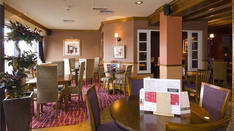 <b>Premier Inn Doncaster Central Restaurant</b>. Images powered by <a href="https://iceportal.shijigroup.com/" title="IcePortal" target="_blank">IcePortal</a>.