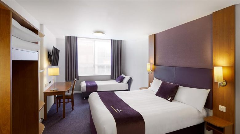 <b>Premier Inn Doncaster Central Room</b>. Images powered by <a href="https://iceportal.shijigroup.com/" title="IcePortal" target="_blank">IcePortal</a>.