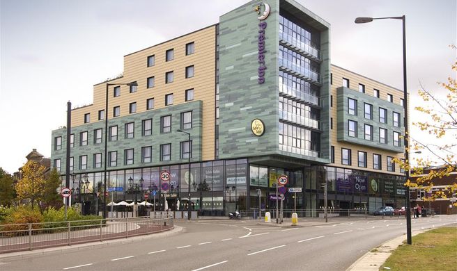 Premier Inn Doncaster Central Exterior