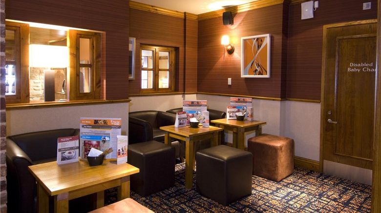 <b>Premier Inn Doncaster Central Restaurant</b>. Images powered by <a href="https://iceportal.shijigroup.com/" title="IcePortal" target="_blank">IcePortal</a>.