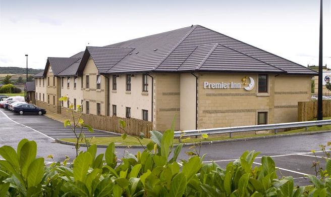 Premier Inn Dunfermline Exterior