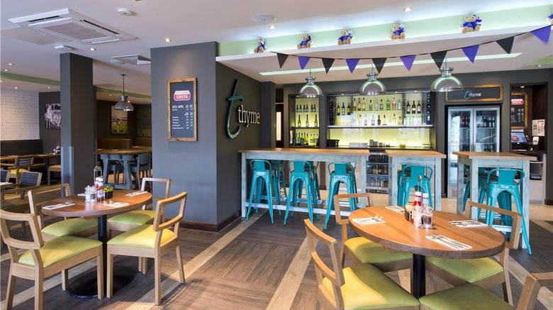 <b>Premier Inn Wadebridge Restaurant</b>. Images powered by <a href="https://iceportal.shijigroup.com/" title="IcePortal" target="_blank">IcePortal</a>.