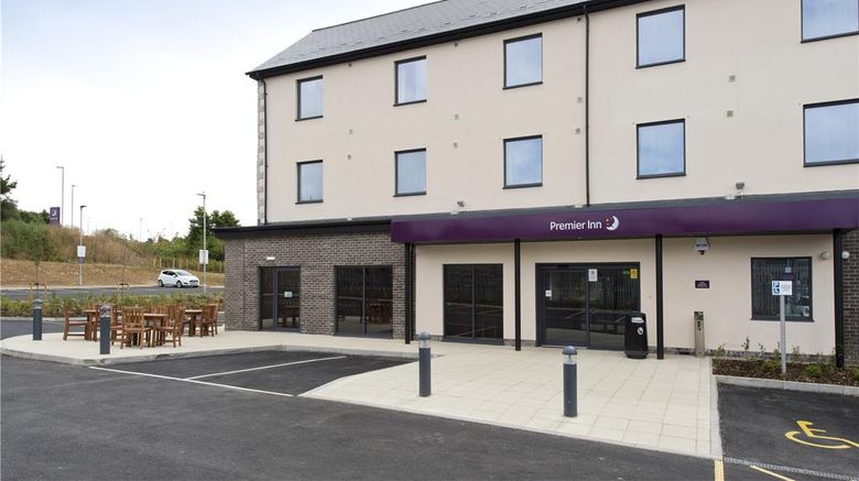 <b>Premier Inn Wadebridge Exterior</b>. Images powered by <a href="https://iceportal.shijigroup.com/" title="IcePortal" target="_blank">IcePortal</a>.
