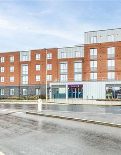 Premier Inn Wokingham Town Centre