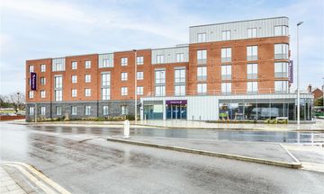 Premier Inn Wokingham Town Centre