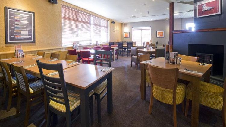 Premier Inn Livingston (M8/J3) Restaurant