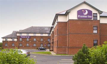 Premier Inn Livingston (M8/J3)
