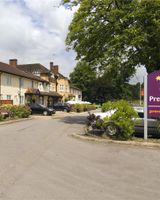 Premier Inn Bagshot
