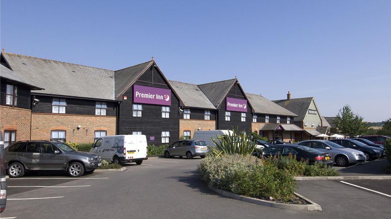 <b>Premier Inn Salisbury Exterior</b>. Images powered by <a href="https://iceportal.shijigroup.com/" title="IcePortal" target="_blank">IcePortal</a>.