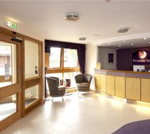 Premier Inn Newport/Telford Lobby