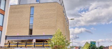 Premier Inn Oxford Botley Exterior