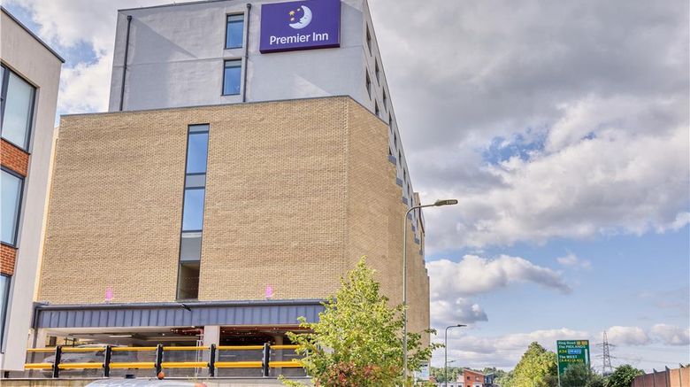 <b>Premier Inn Oxford Botley Exterior</b>. Images powered by <a href="https://iceportal.shijigroup.com/" title="IcePortal" target="_blank">IcePortal</a>.