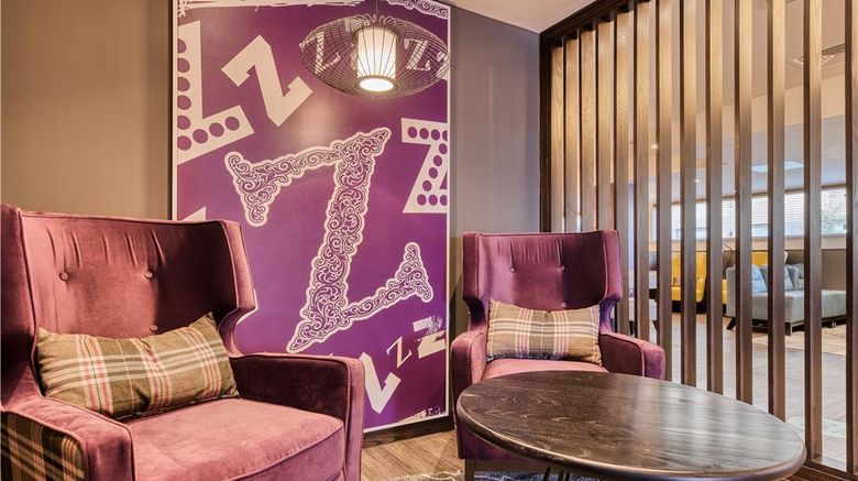 <b>Premier Inn Oxford Botley Restaurant</b>. Images powered by <a href="https://iceportal.shijigroup.com/" title="IcePortal" target="_blank">IcePortal</a>.