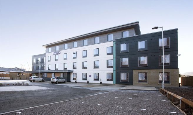 Premier Inn Inverness West Exterior