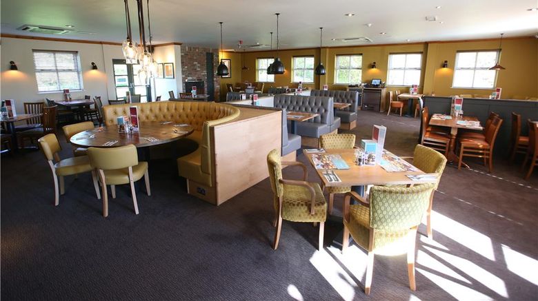 <b>Premier Inn Newark Restaurant</b>. Images powered by <a href="https://iceportal.shijigroup.com/" title="IcePortal" target="_blank">IcePortal</a>.